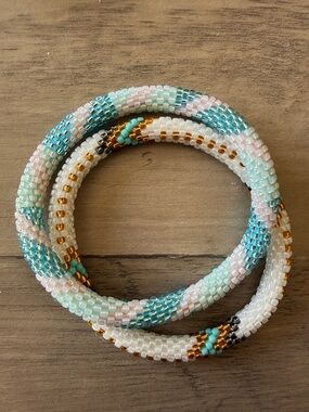 SASHKA Set of 2 Glass Bead Roll-On Bracelets